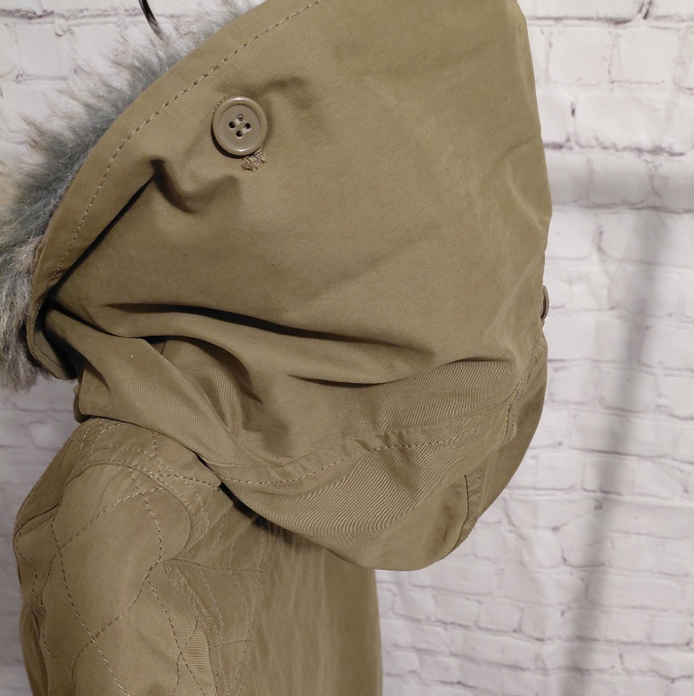 Zara Oliver Women's Khaki Green Fur-Trimmed Hooded Jacket.๐ - Picture 4 of 14